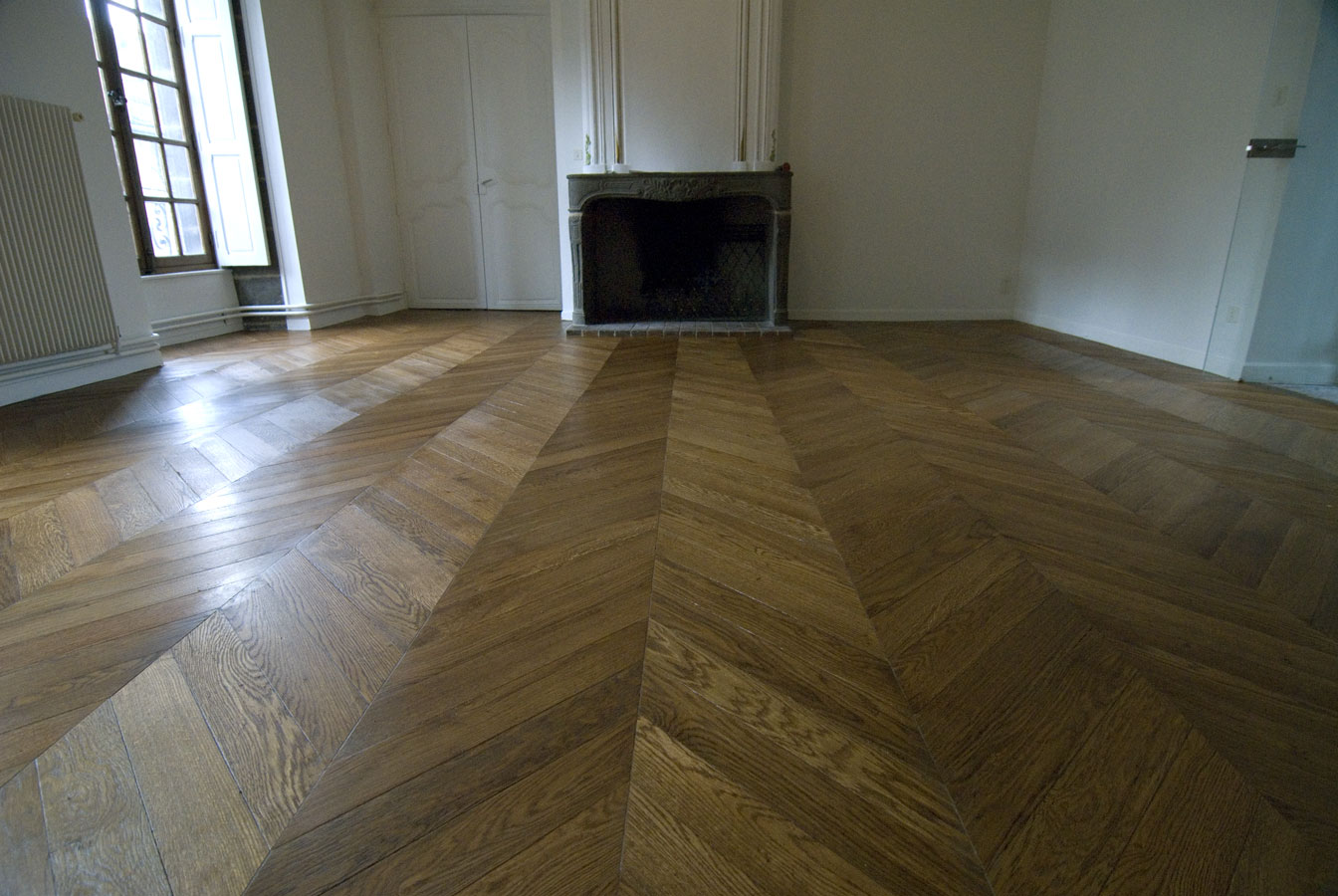 chevron-hardwood-floors-1225632558.jpg